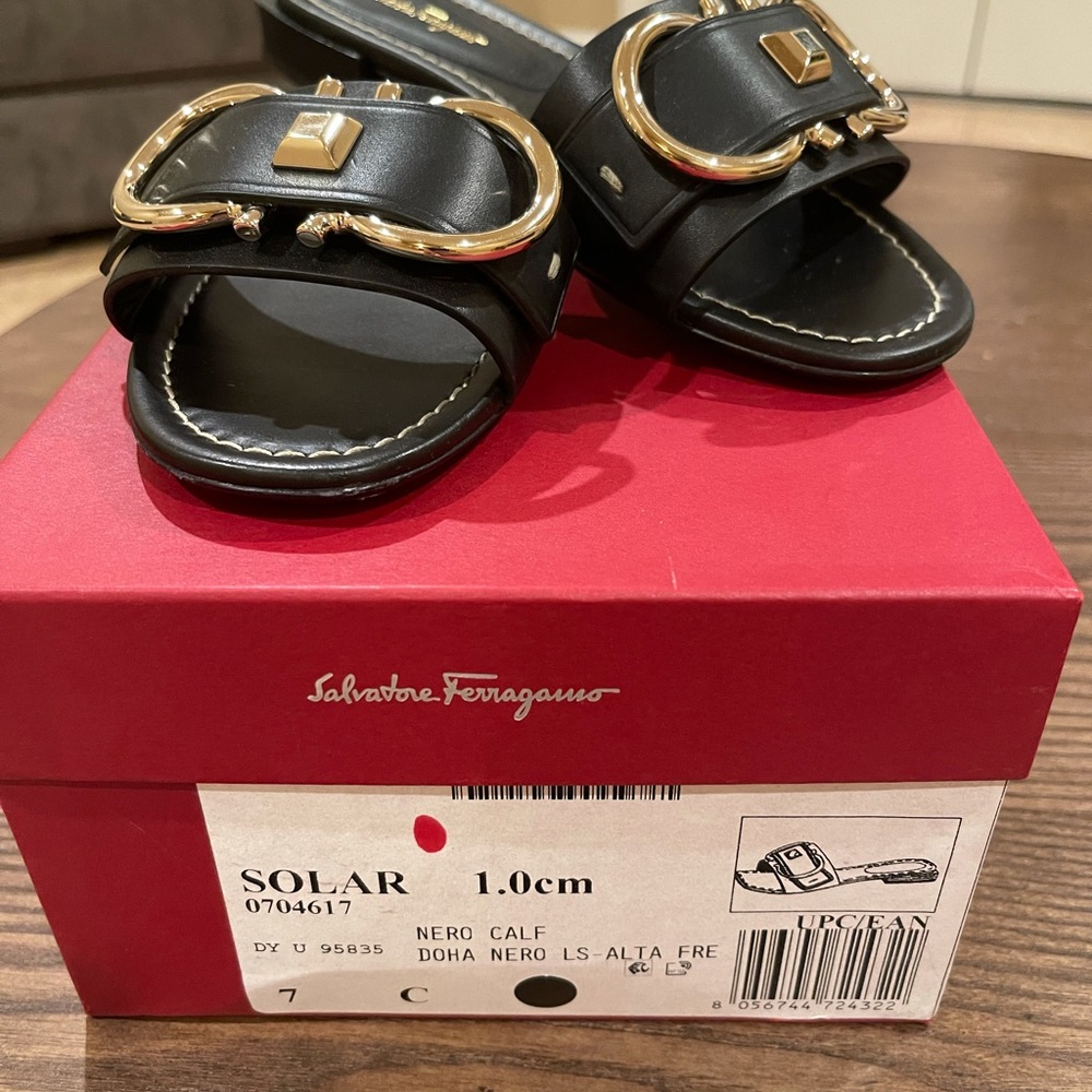 Ferragamo Sandals - Picture 3 of 6